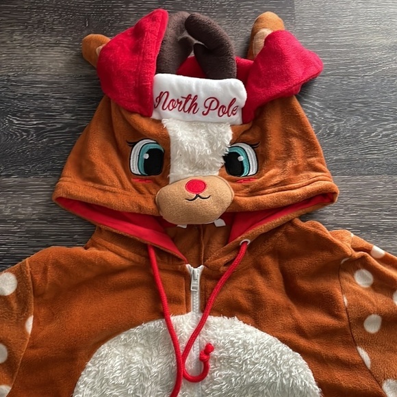 Reindeer Costume Christmas Pyjamas Size Medium - Picture 2 of 6